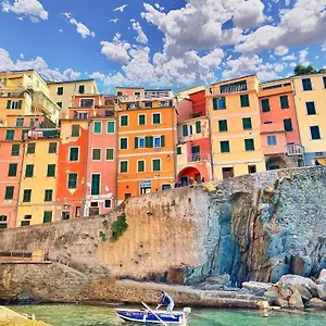 https://affittacamere-rio-centrale.hotelitalianriviera.com